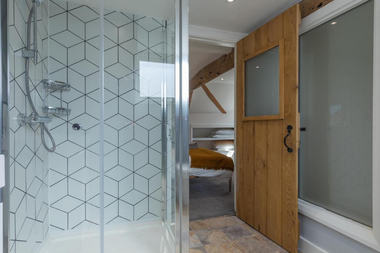 Lion Cottage Holt  Ngoại thất bức ảnh