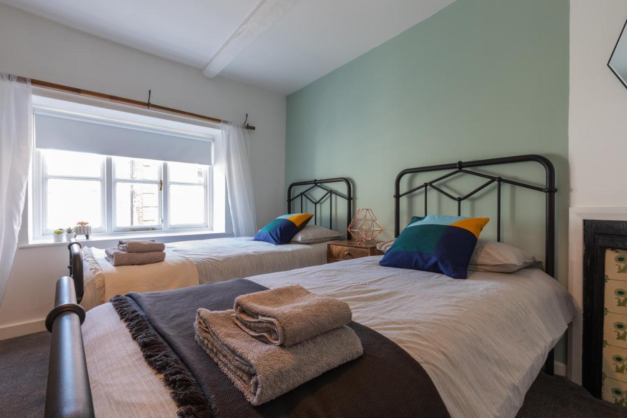 Lion Cottage Holt  Ngoại thất bức ảnh