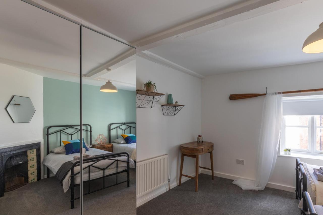Lion Cottage Holt  Ngoại thất bức ảnh